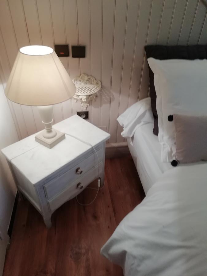 La Mirabelle-Casteil Country House Guest House Eksteriør bilde