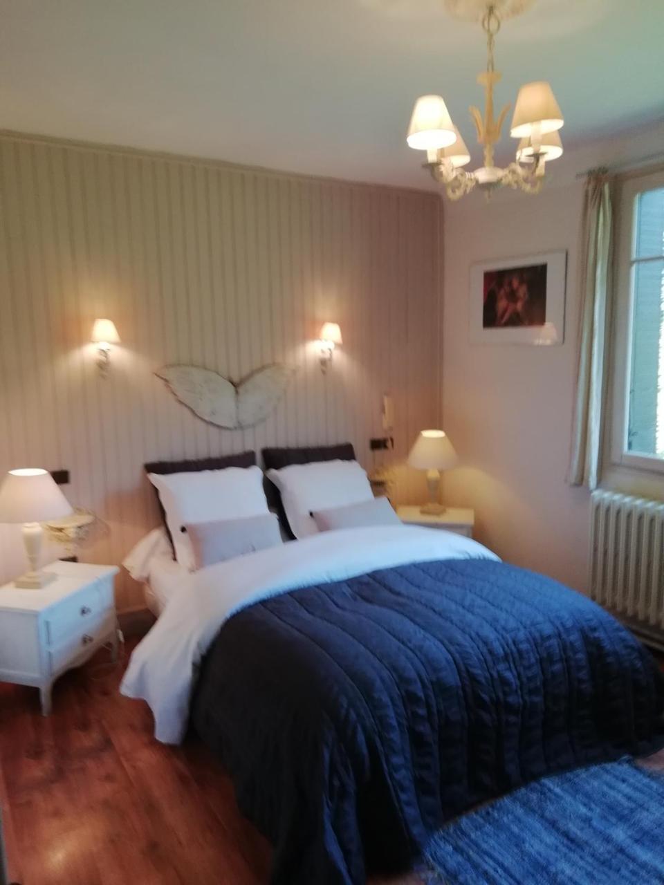 La Mirabelle-Casteil Country House Guest House Eksteriør bilde