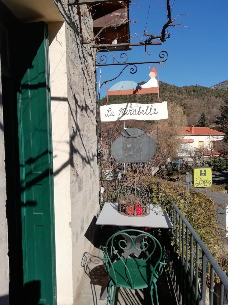 La Mirabelle-Casteil Country House Guest House Eksteriør bilde