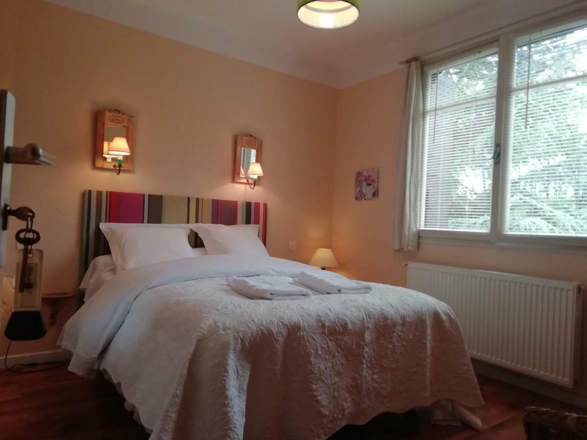 La Mirabelle-Casteil Country House Guest House Eksteriør bilde